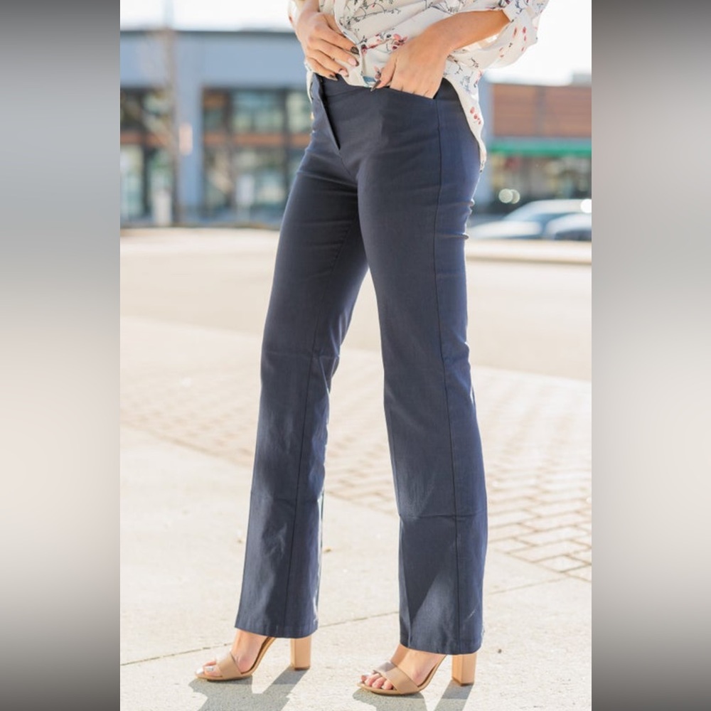 Gorgeous work or dress style pants stretch boot cut. NWT